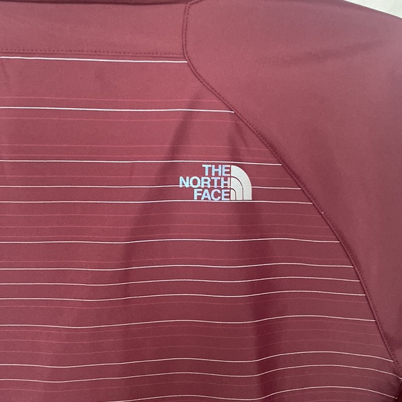 New with Tags The North Face Deep Garnet Red Running W Isotherm jacket - Picture 13 of 16